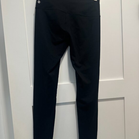 Norstrom's Zella Black leggings size small, mid waist. - Picture 2 of 3